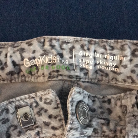 Gap Girls Grey Leopard Print Corduroy Pants - Picture 2 of 8
